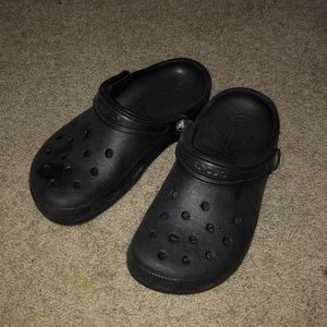 crocs